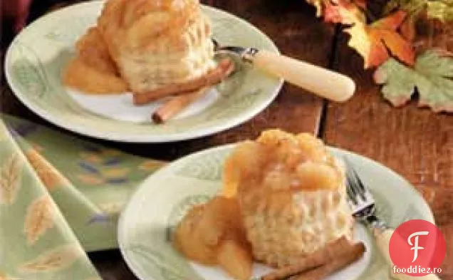 Produse De Patiserie Cu Mere Pufoase