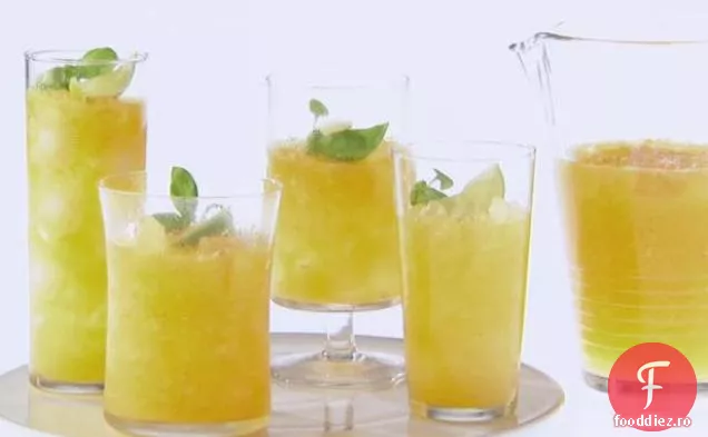 Piersici și busuioc congelate Daiquiri