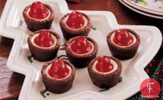 Mici Cherry Cheesecakes
