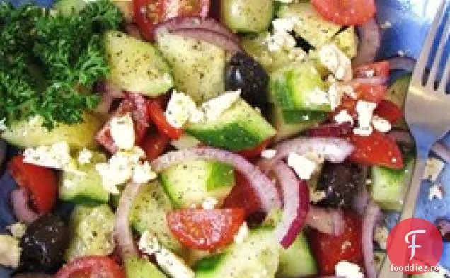 Bun pentru tine salată grecească