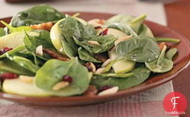 Salată De Migdale De Spanac