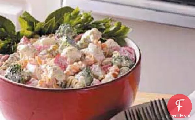 Salată Rapidă De Paste De Crab