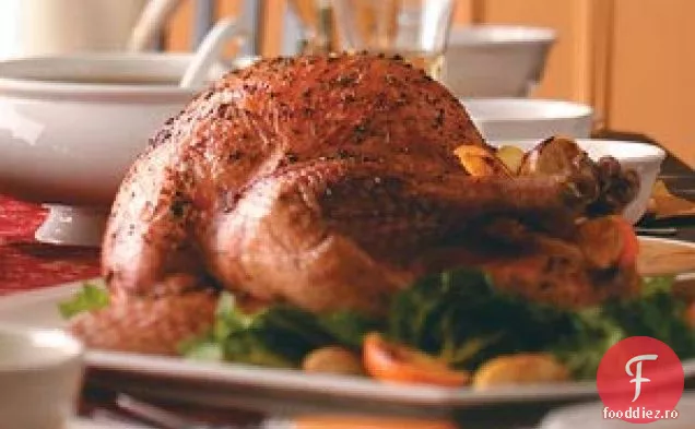 Usturoi și curcan prăjit cu ierburi