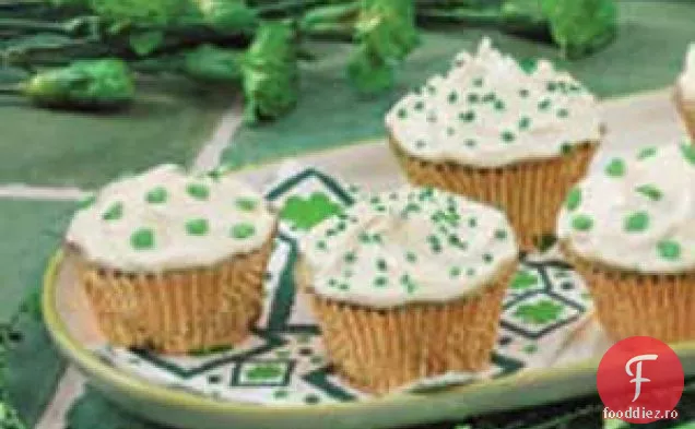 Cupcakes cu fistic de Ziua Sfântului Patrick