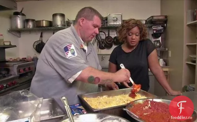 Lasagna de pui de bivol (aka Buffalo