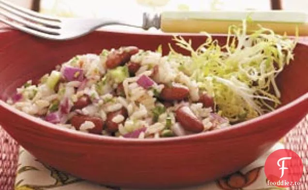 Salată De Orez Brun