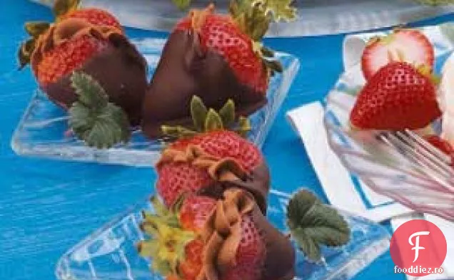 Unt De Arahide Fructe De Padure Delicii
