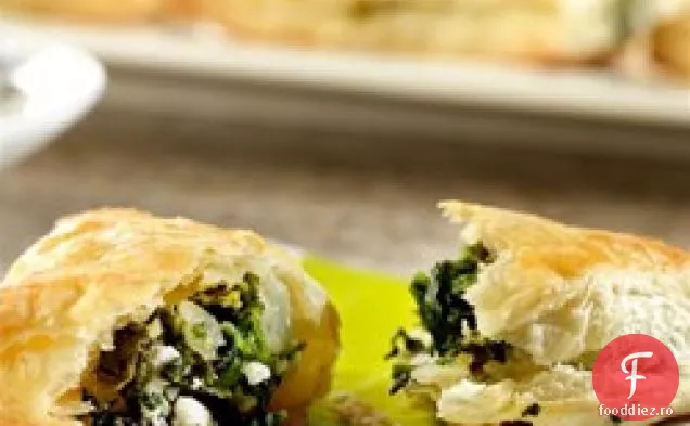 Spanacul Campbell și Mini-calzonele Feta