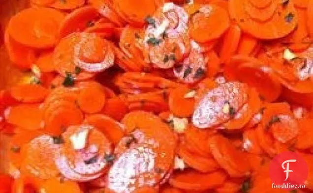 Salată De Morcovi Gingery