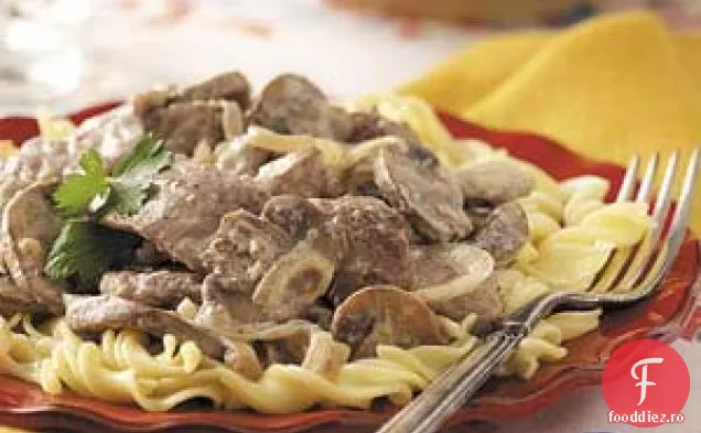 Skillet Carne De Vită Stroganoff