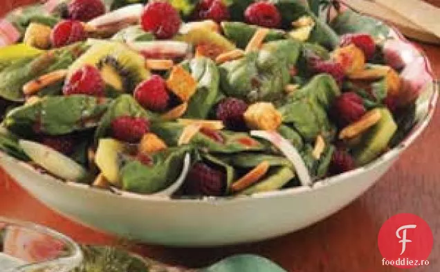 Salată De Zmeură Cu Spanac