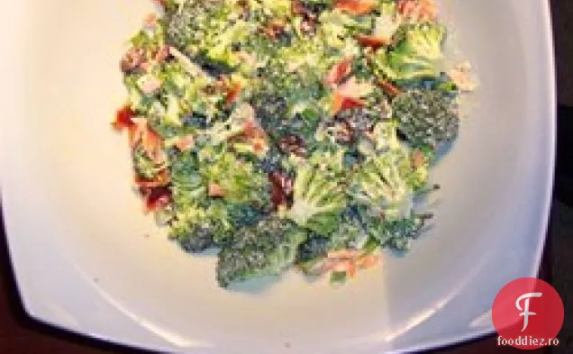 Salată de Broccoli II