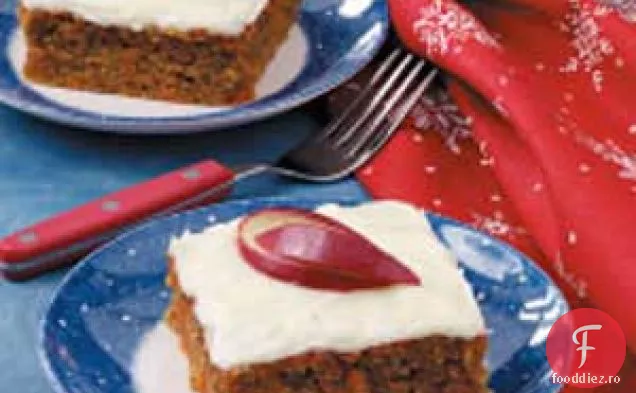 Tortul cu morcovi de mere al bunicii