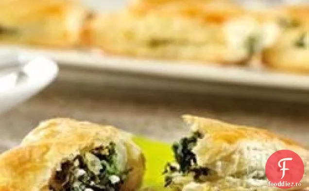 Spanac și Feta Mini-Calzone