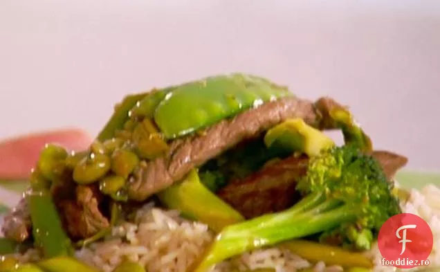 Emerald se amestecă cu carne de vită