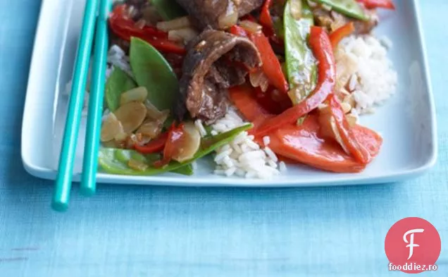 Carne De Vită, Legume Și Migdale