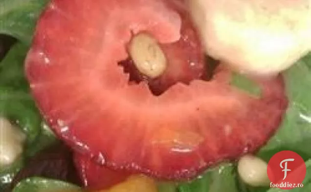 Salata Perfectă De Spanac De Brunch De Duminică