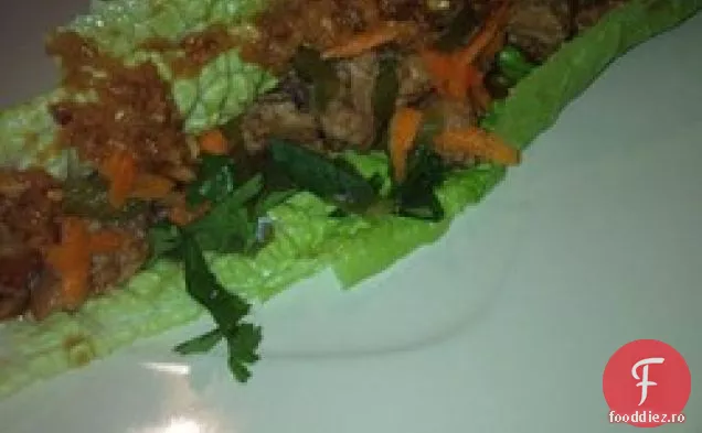 Împachetări Cu Salată De Pui