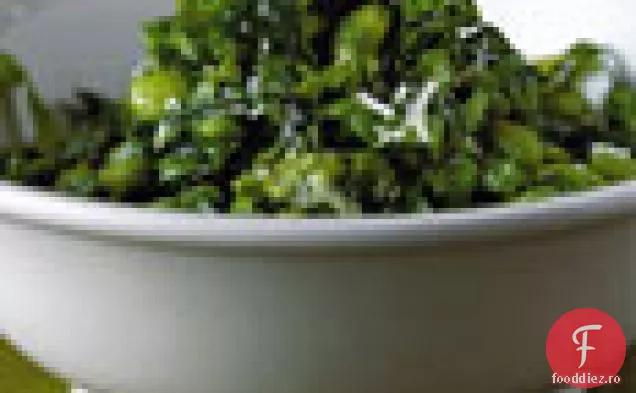 Salată de Escarole și Edamame