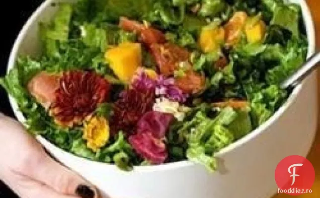 Salată de Mango, portocale, Grapefruit, Avocado și fistic