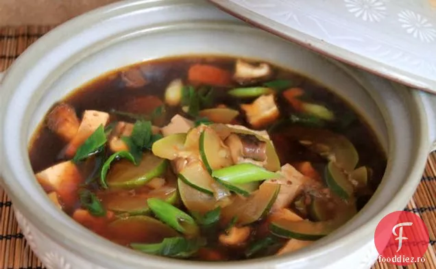 David Chang și Doenjang Chigae (tocană de fasole coreeană)