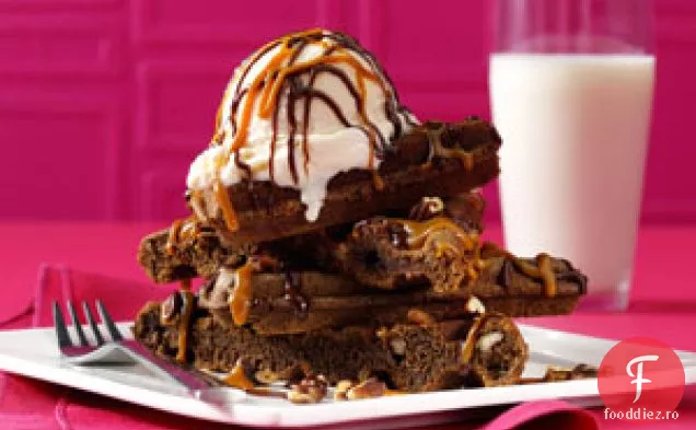 Ciocolată Brownie Waffle Sundaes