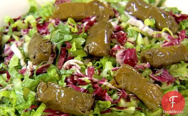 Salată tocată cu lămâie și mărar