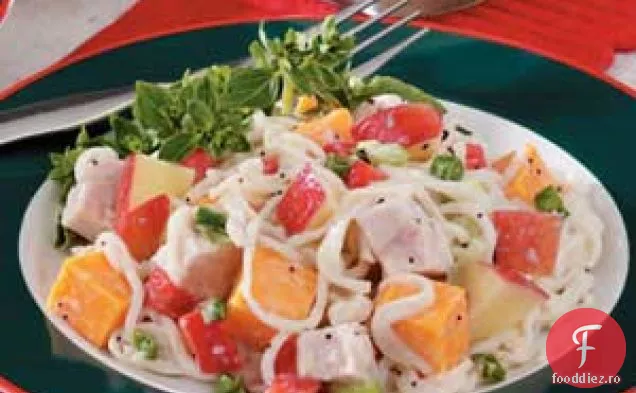 Cheddar-Salată De Curcan Cu Mere