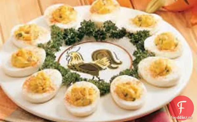 Usturoi Deviled Ouă