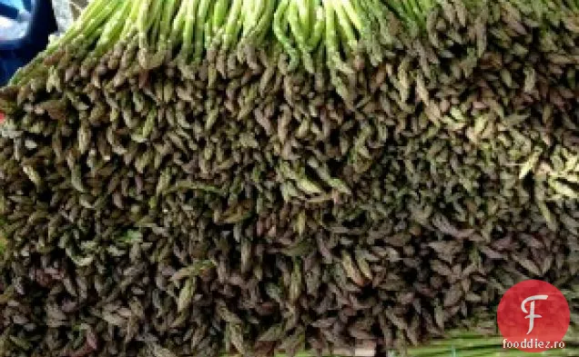 Sparanghel La Grătar