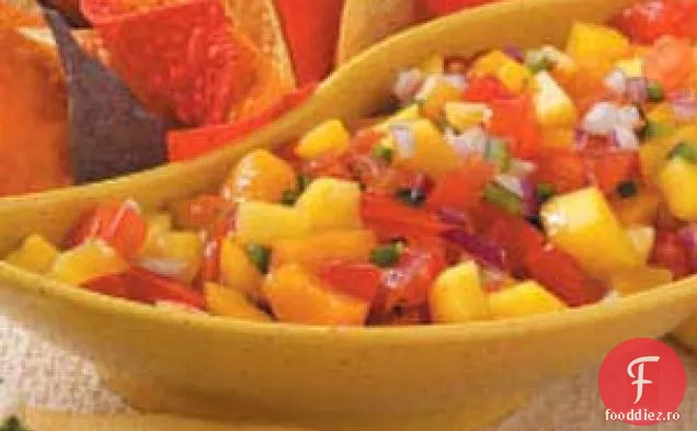 Salsa Proaspătă De Mango Cu Piersici