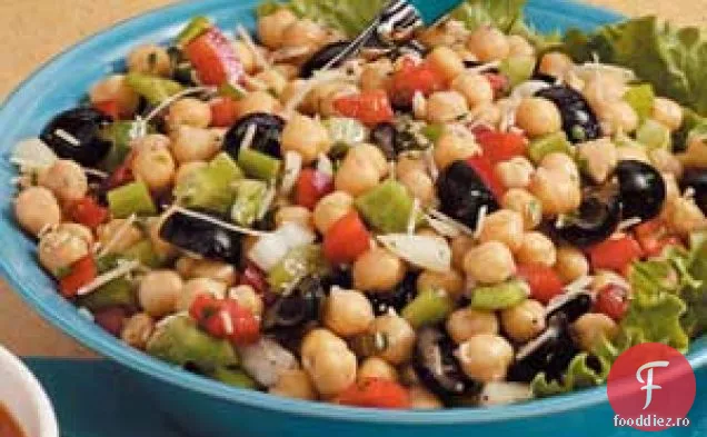 Salată De Fasole Garbanzo