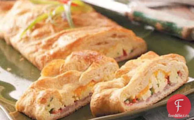 Pâine Brunch Cu Ouă Amestecate