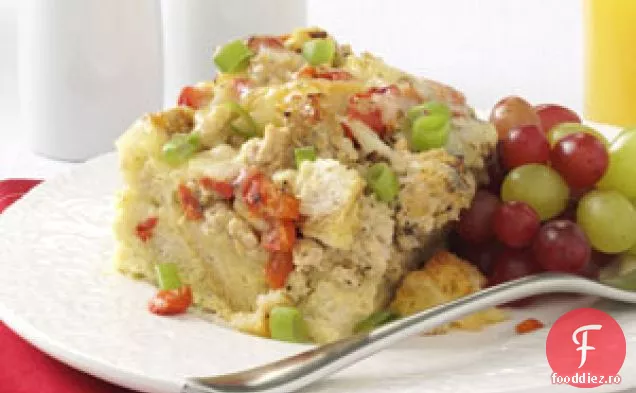 Makeover Brie și cârnați Brunch coace