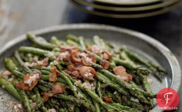 Primăvară Grill-Ul Sparanghel La Gratar Cu Bacon Vinaigrette Re
