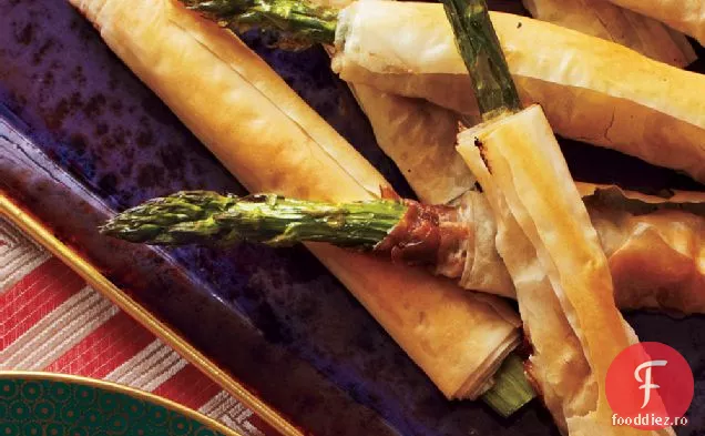 Sparanghel învelit în Phyllo cu Prosciutto