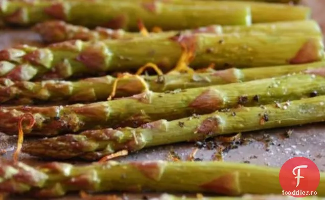 Sparanghel Prăjit Cu Lămâie Și Cimbru