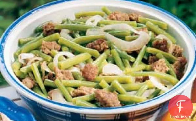 Cârnați Fasole Delight