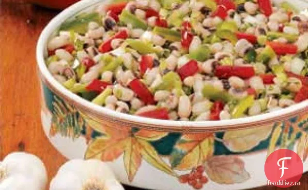 Salată De Mazăre Cu Ochi Negri