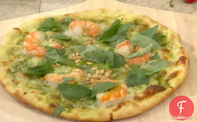 Pizza Pesto cu creveți la grătar și coriandru