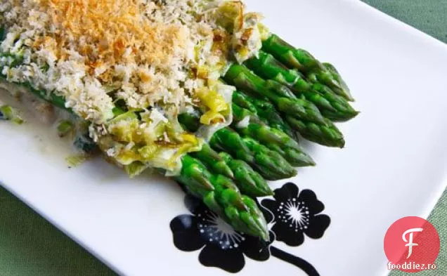 Sparanghel În Sos Gorgonzola
