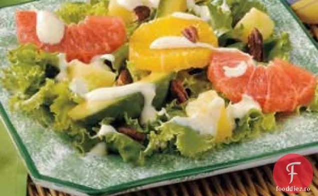 Salată De Citrice-Avocado Cu Ghimbir