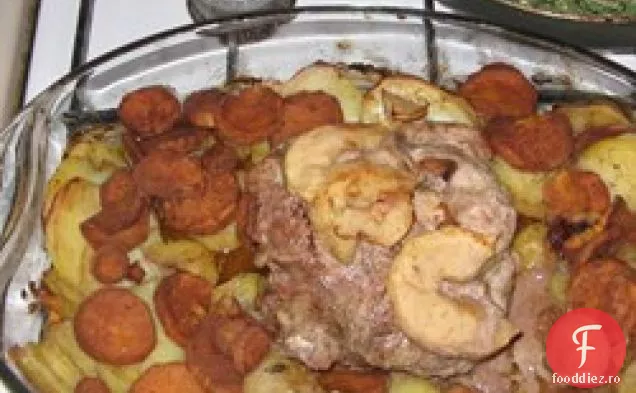 Scorțișoară de porc și cartofi