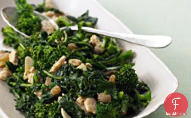 Broccoli Rabe Sote Cu Cârnați De Pui