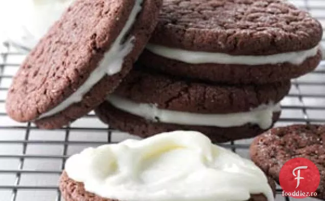 Peppermint Patty Sandwich Cookie-Uri