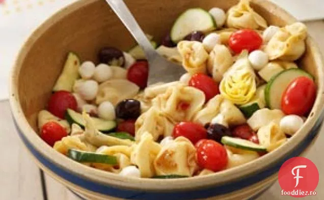 Salata de Tortellini a lui Connie
