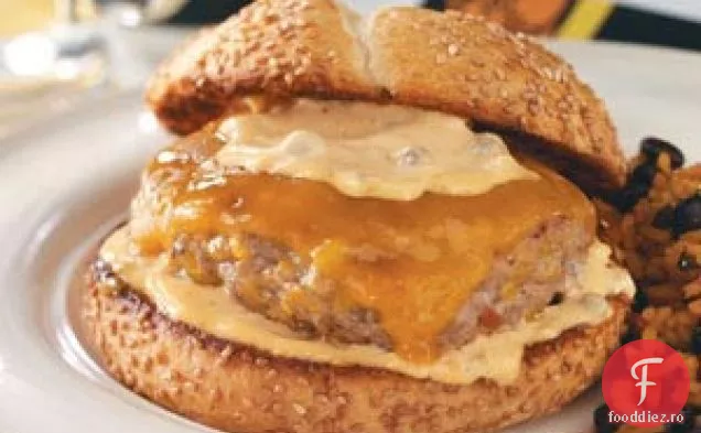 Burgeri Bayou cu Remoulade picant