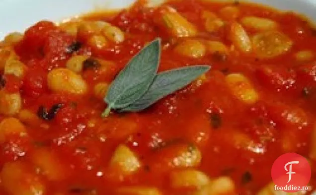 Tocană de fasole și roșii cu salvie