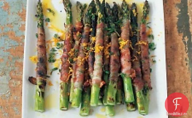 Sparanghel Învelit În Pancetta Cu Citronetă