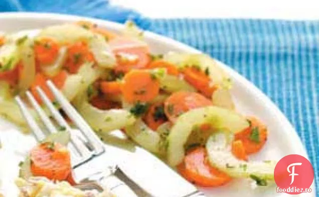 Salată De Castraveți-Morcovi